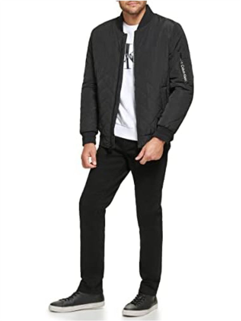 CHAQUETA LEVIS ACOLCHADA NEGRA