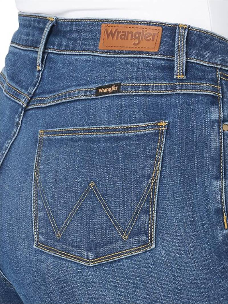 Jeans Wrangler High Rise True Straight Fit Azul medio
